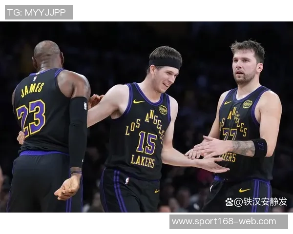 东契奇谈比赛感受艾顿表现出色斯玛特助攻全队表现提升